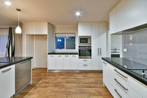 Photo of property in 13c Helenvale Crescent, Pokeno, 2402