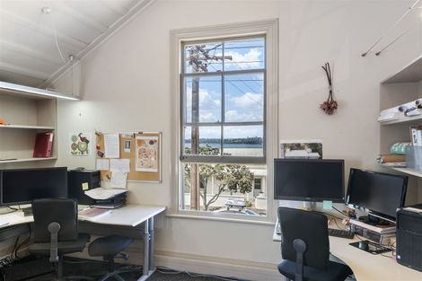 Photo of property in 58 Calliope Road, Stanley Point, Auckland, 0624
