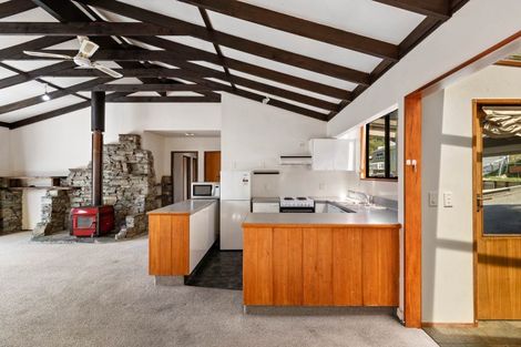 Photo of property in 27 Avalon Crescent, Fernhill, Queenstown, 9300