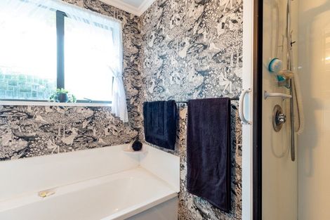 Photo of property in 8 Browning Street, Winchester, 7985