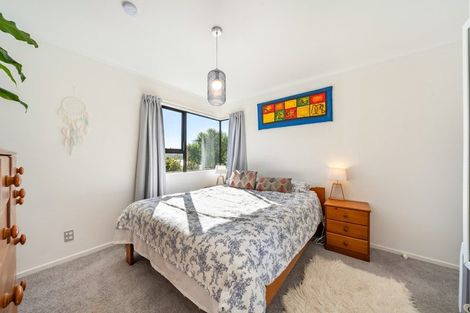Photo of property in 50 Molyneux Close, Whitby, Porirua, 5024