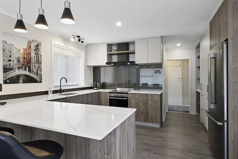 Photo of property in 54a Doralto Road, Frankleigh Park, New Plymouth, 4310