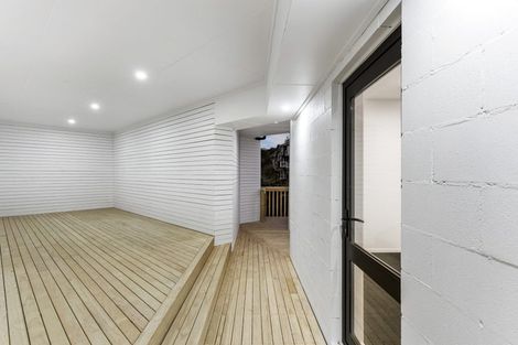 Photo of property in 28a Oliver Twist Avenue, Mellons Bay, Auckland, 2014