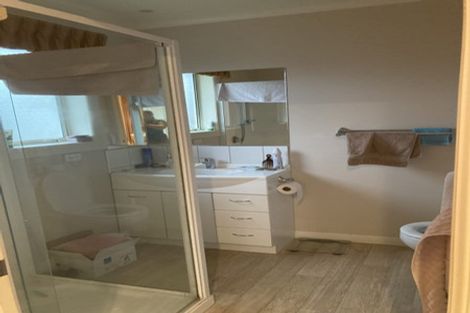 Photo of property in 9 Kent Street, Levin, 5510