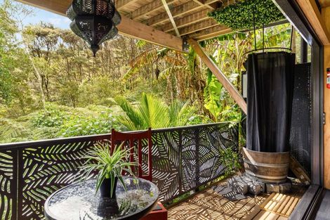 Photo of property in 77 Huia Road, Titirangi, Auckland, 0604