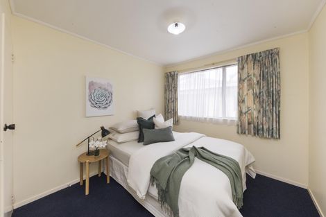 Photo of property in 12 Escort Grove, Awapuni, Palmerston North, 4412