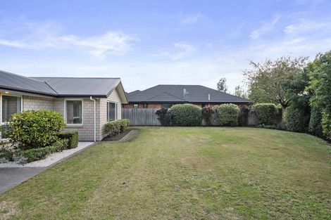 Photo of property in 14 Donovan Place, Aidanfield, Christchurch, 8025