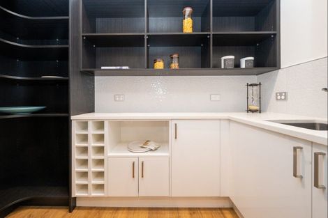 Photo of property in 134a Brookvale Road, Havelock North, 4130