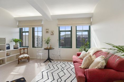 Photo of property in Orange House/land Equity, 21/182u Wakefield Street, Te Aro, Wellington, 6011