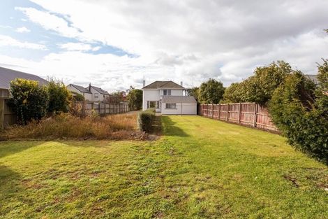 Photo of property in 127 Hamilton Avenue, Ilam, Christchurch, 8041