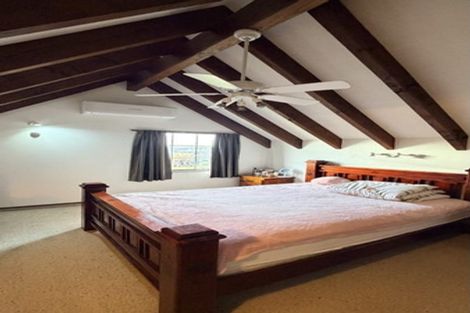 Photo of property in 13 Cardiff Place, Tamatea, Napier, 4112
