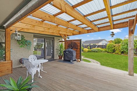 Photo of property in 9 Glenys Place, Broomfield, Christchurch, 8042