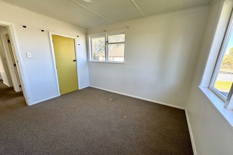 Photo of property in 12 Hartgill Crescent, Dannevirke, 4930