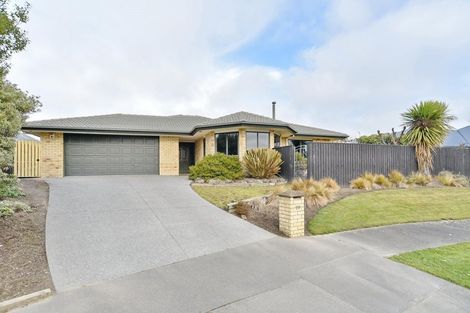 Photo of property in 30 John Morel Place, Parklands, Christchurch, 8083