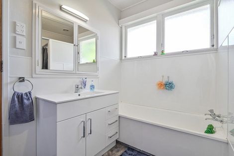 Photo of property in 709 Roberts Street, Hastings, 4122