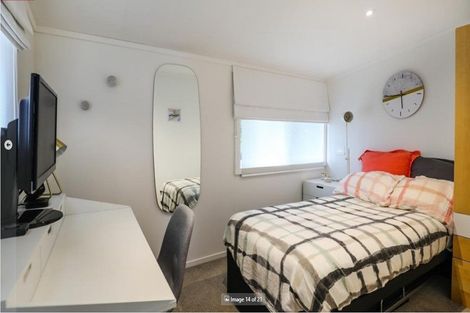 Photo of property in 1 Fraser Road, Papatoetoe, Auckland, 2025