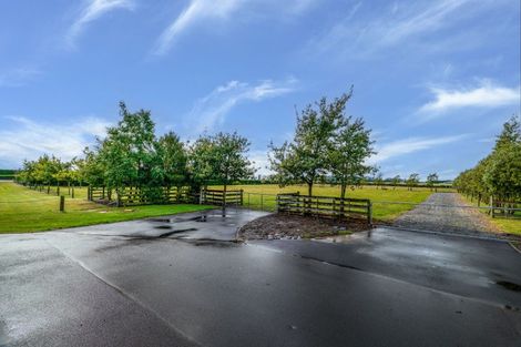 Photo of property in 94 Windsor Drive, Kirwee, Darfield, 7571