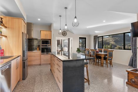 Photo of property in 9 Goddard Way, Sawyers Bay, Port Chalmers, 9023