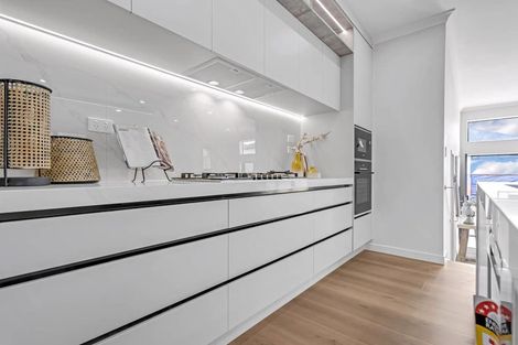 Photo of property in 63 Koromeke Street, Flat Bush, Auckland, 2019