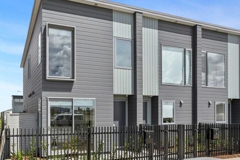 Photo of property in 10 Viridian Avenue, Rosehill, 2113