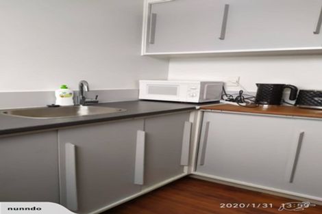 Photo of property in 1/27a Randwick Road, Northland, Wellington, 6012