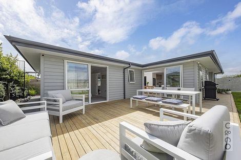 Photo of property in 31 Pitoitoi Drive, Riverhead, 0820