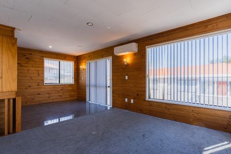 Photo of property in 1/195 Finlayson Avenue, Clendon Park, Auckland, 2103
