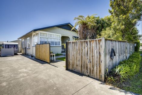 Photo of property in 707 Saint Aubyn Street West, Saint Leonards, Hastings, 4120