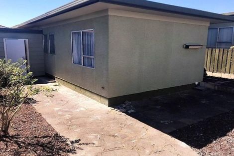 Photo of property in 2/32 Napier Road, Havelock North, 4130