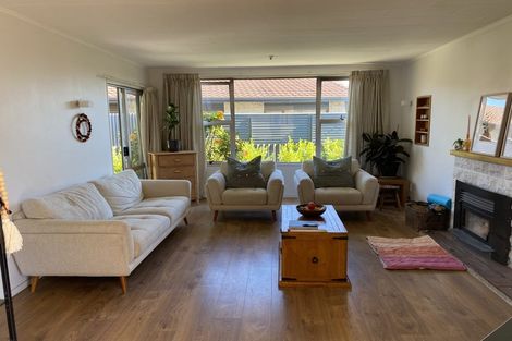 Photo of property in 10 Konini Crescent, Pirimai, Napier, 4112