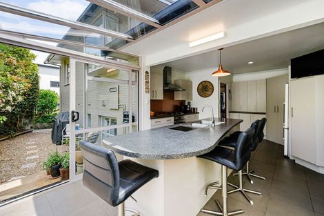 Photo of property in 7 Golf Grove, St Andrews, Hamilton, 3200