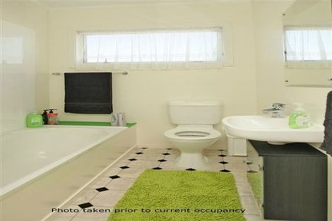 Photo of property in 102u1 Endeavour Street, Lyall Bay, Wellington, 6022