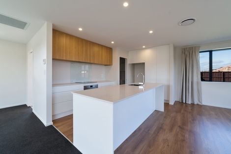 Photo of property in 7 Mccahon Drive, Rangiora, 7400