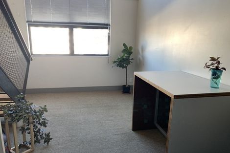 Photo of property in Urbane Apartments, 37/29 Webb Street, Mount Cook, Wellington, 6011