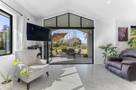 Photo of property in 3 Bosworth Street, Egmont Village, 4372