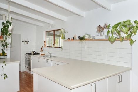 Photo of property in 350 Pataua Road North, Whareora, Whangarei, 0175
