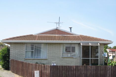 Photo of property in 9 Leonie Place, Aranui, Christchurch, 8061