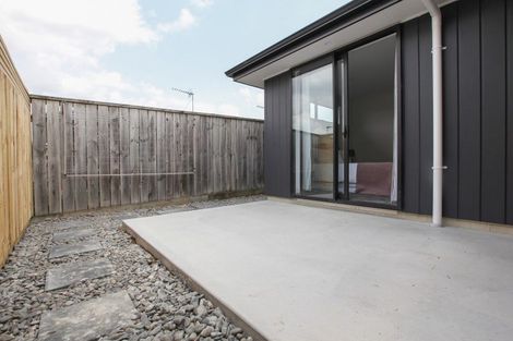 Photo of property in 16u1 Heath Street, Saint Andrews, Hamilton, 3200