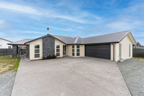 Photo of property in 1 Penstock Place, Twizel, 7901