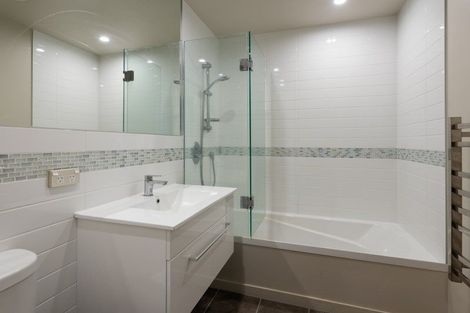 Photo of property in 18/8u Thatcher Crescent, Crofton Downs, Wellington, 6035