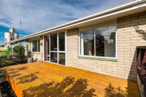 Photo of property in 2 Browns Avenue, Waimate, 7924