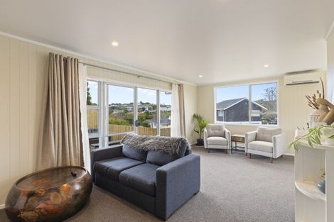 Photo of property in 8 Newlyn Place, Welbourn, New Plymouth, 4312