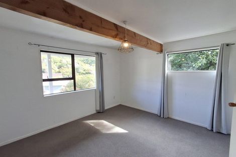 Photo of property in 3 Hazlewood Avenue, Karori, Wellington, 6012