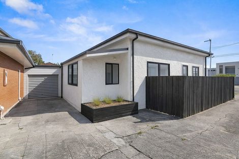 Photo of property in 56 Nursery Road, Phillipstown, Christchurch, 8011