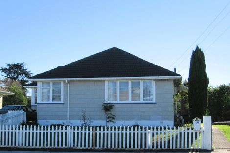 Photo of property in 15 Maire Street, Otaki, 5512