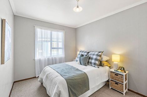 Photo of property in 73 Cornfoot Street, Castlecliff, Whanganui, 4501