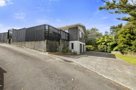 Photo of property in 172b Mangorei Road, Merrilands, New Plymouth, 4312