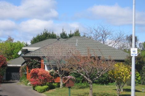 Photo of property in 4 Haines Grove, Rainbow Point, Taupo, 3330