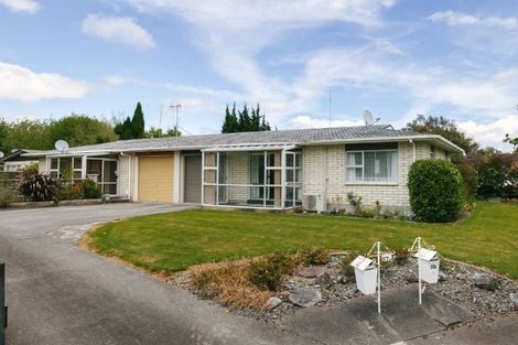 Photo of property in 57 Abraham Crescent, Milson, Palmerston North, 4414