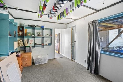 Photo of property in 70a Valley Road, Paraparaumu, 5032